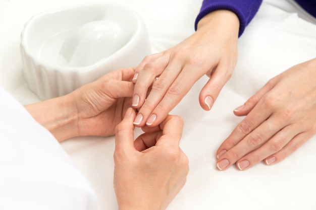 Manicure behandeling